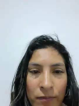 Cami_Leon2's Live XXX Chat