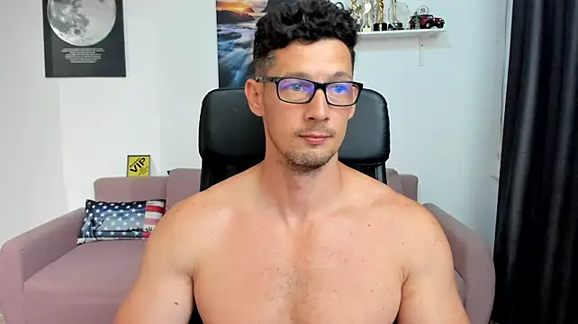 BrutusK08 라이브 XXX 채팅