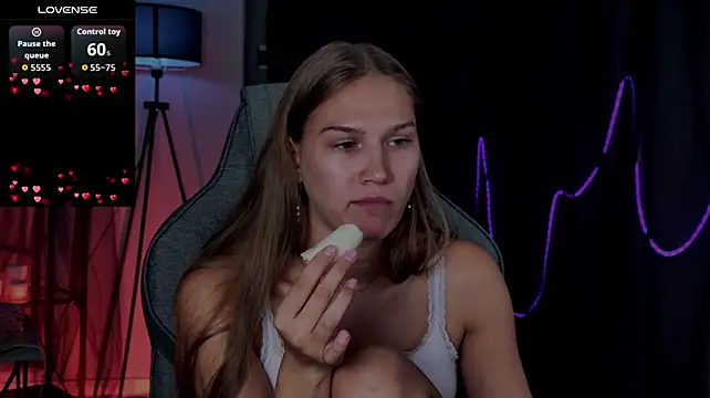 Sweet_Emilya's Live XXX Chat
