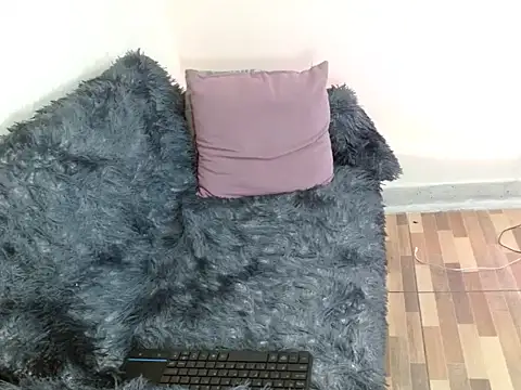 Онлайн чат XXX maxstrongboy