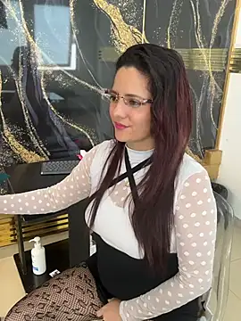 gaby_flow's Live XXX Chat
