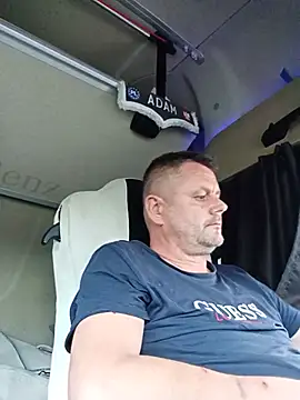 adas- – Naživo XXX chat