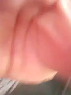 Tranda91 লাইভ XXX চ্যাট