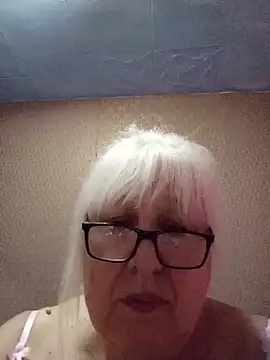 Chat +18 de Alexia64231 ao vivo