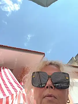 Czat XXX na żywo – Lakylady