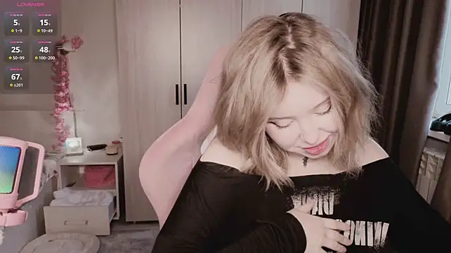 yumi_charm Chat XXX in diretta