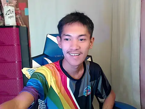 riks_tyler 现场XXX聊天