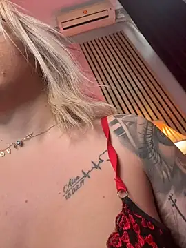 Živý XXX chat IveySin