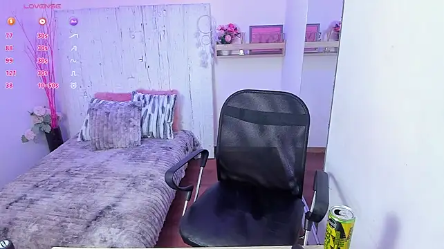 KarinaPalacios_ Obrolan Langsung XXX