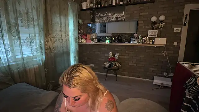 Czat XXX na żywo – Monageil