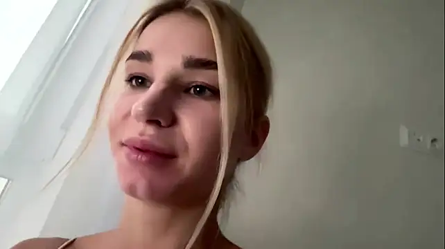 PickmeGirl's Live XXX Chat