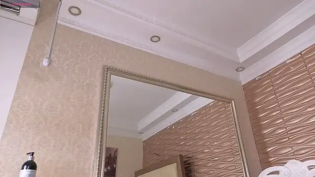 Miladiosa Chat XXX in diretta