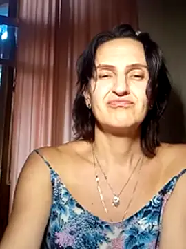 Alene_Lorrie – Naživo XXX chat