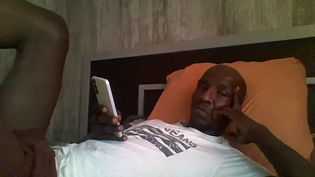 Chat +18 de longdickson12345 ao vivo