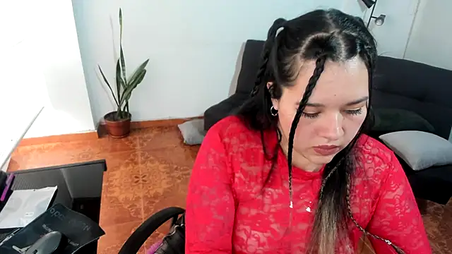 LinaBrowm's Live XXX Chat