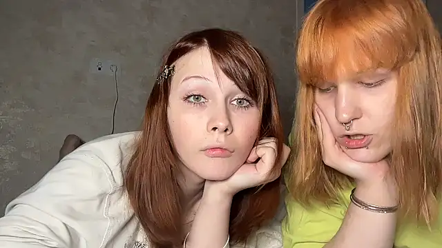 AlexaGudz Chat XXX live