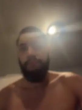 chamelit00's Webcam Show