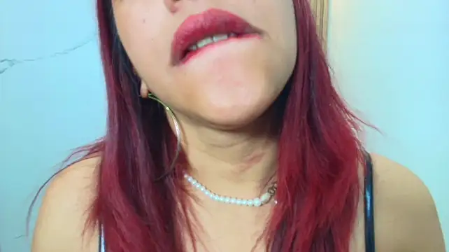 Anabella_ThompsonのライブXXXチャット