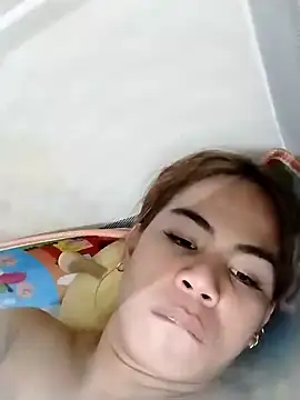 carla_69x Adlı Modelin Canlı XXX Sohbeti
