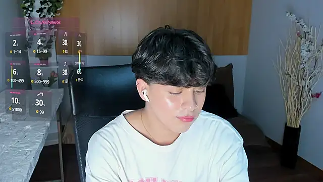 Danny_George Live XXX-chat
