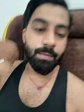 Royalboy_03 Adlı Modelin Canlı XXX Sohbeti