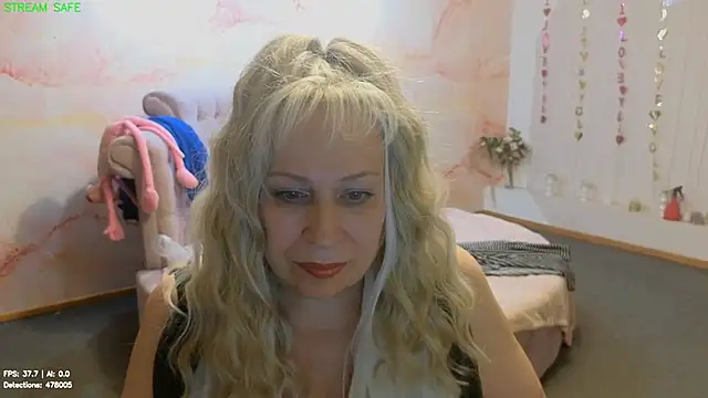 Penelope_Pinky Live XXX-Chat