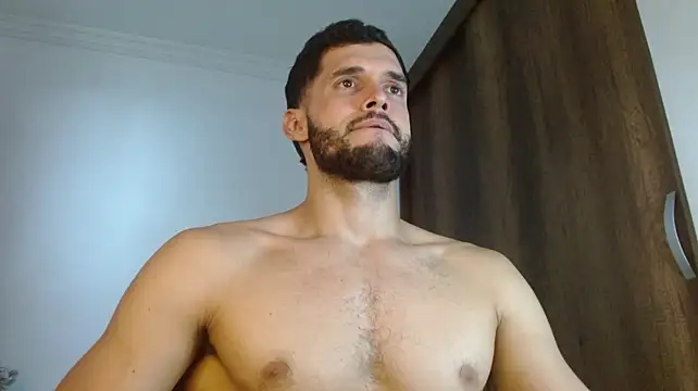 Noah_jhonsonn Adlı Modelin Canlı XXX Sohbeti