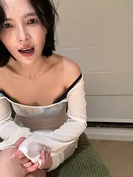 Chat XXX en directo de mengmeng808