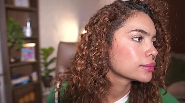 HannahEvanss' Live XXX Chat