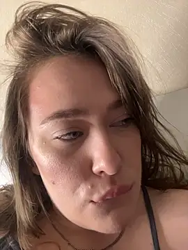 RussianFuck777's Live XXX Chat