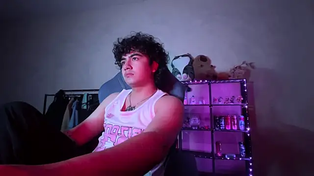 XXX chat uživo modela _ELIGOS_