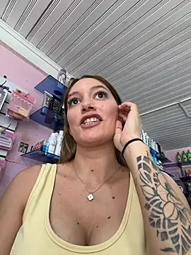 Chatroom XXX en direct de Ana____