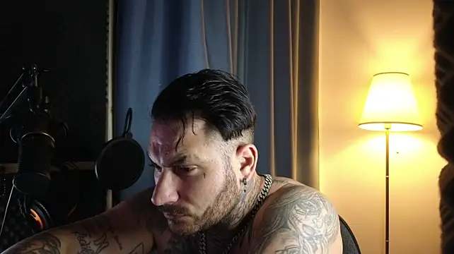 Pokazy przed kamerką – ReyPontiProd