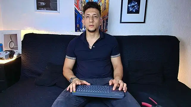 Show de SR_EMILIOCUM na webcam