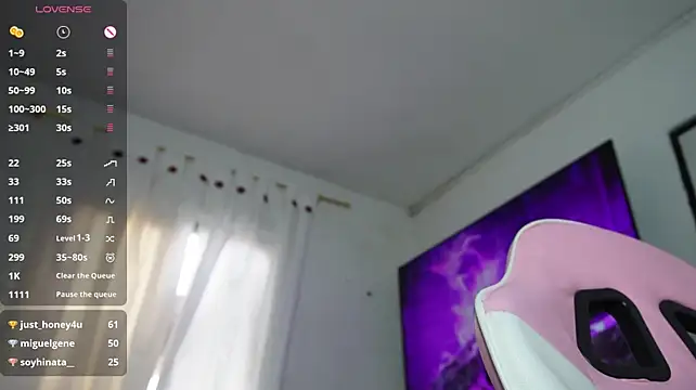 Chat XXX Live charloteeee1
