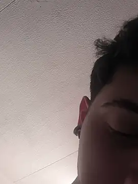 عرض كام nicolas01573