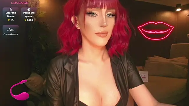 Chat +18 de GoddessaXX ao vivo