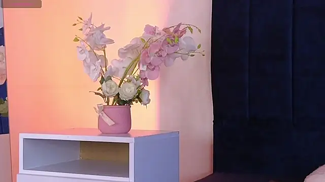 Katiaa_nのライブXXXチャット