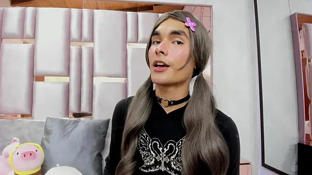 MiaBuny Show in webcam