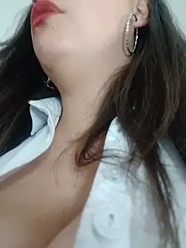 LIA--23 Live XXX Chat