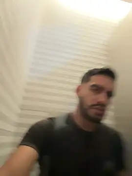 Chat +18 de Leon__Hart_ ao vivo