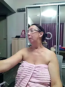 Celine_Faer1's Live XXX Chat
