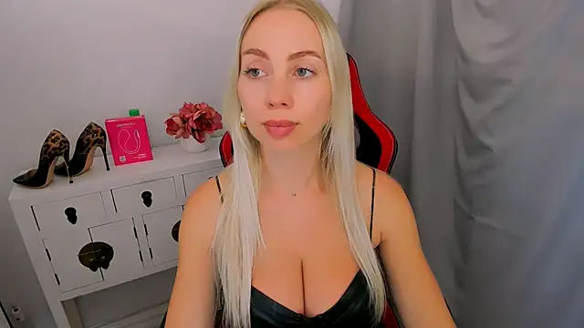 MargaritaRose's Live XXX Chat