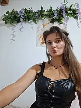 Онлайн чат XXX Nika_aa