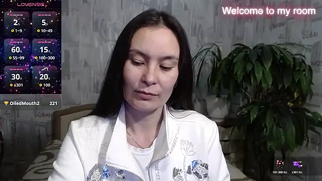 GinaQSouln Live XXX chat
