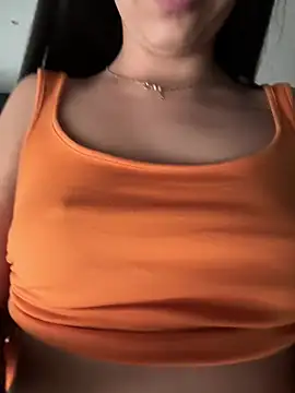 הופעת וובקאם של lulizoee