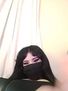 hot_inass1's Webcam Show