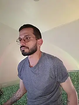 Chat XXX Live LuckyMarks