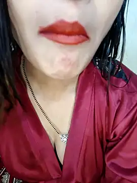 xpihu's Live XXX Chat