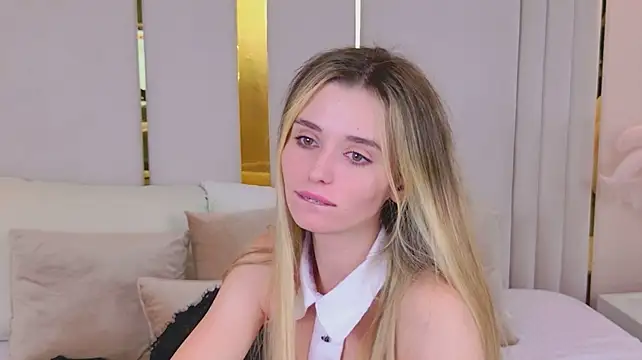 MarybethSnow's Live XXX Chat